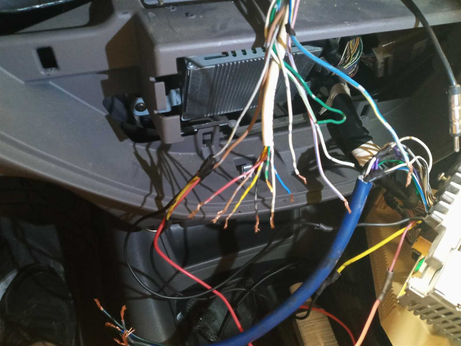 2003 toyota sequoia stereo wiring diagram